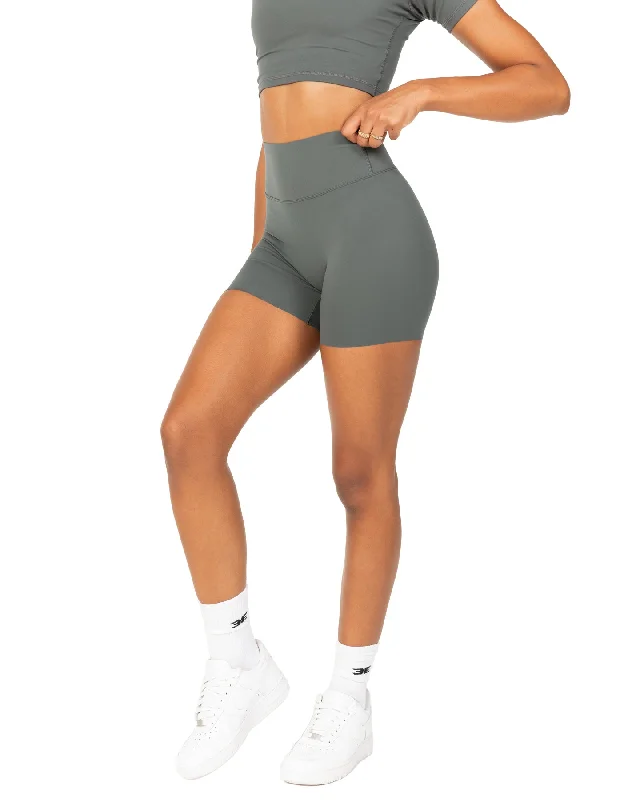 Aura Bonded Shorts - Cloud Grey